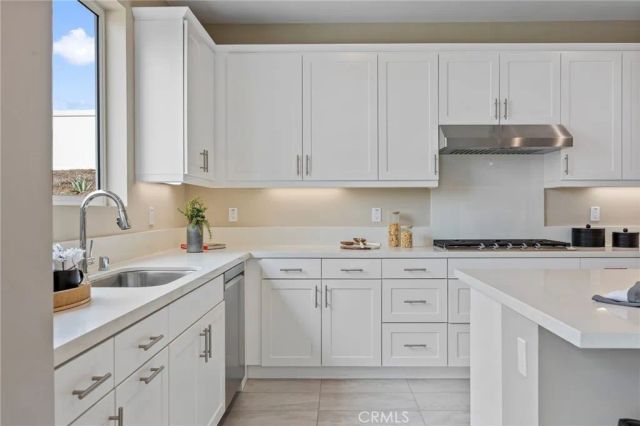 5978 Saddlehorn Lane, Jurupa Valley, CA 92509