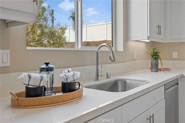 5978 Saddlehorn Lane, Jurupa Valley, CA 92509