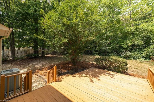 55 Park Village Lane, Greensboro, NC 27455