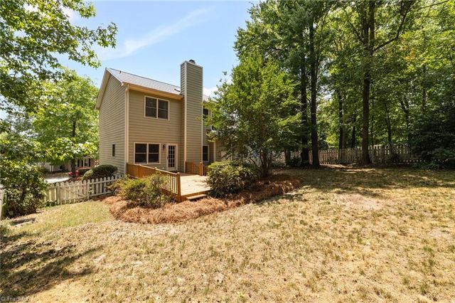 55 Park Village Lane, Greensboro, NC 27455