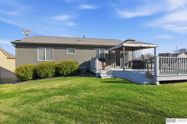 7215 Michelle Avenue, La Vista, NE 68128