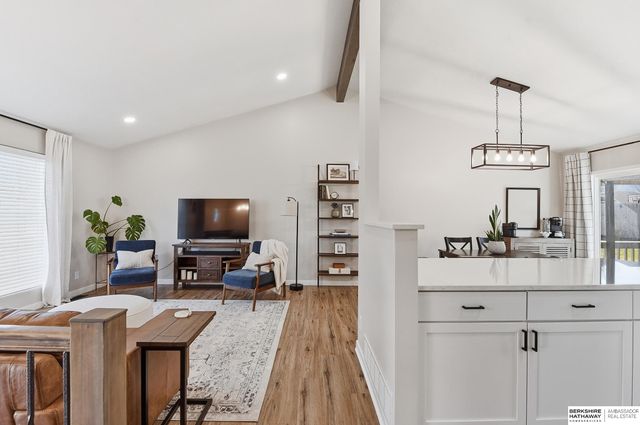 7215 Michelle Avenue, La Vista, NE 68128