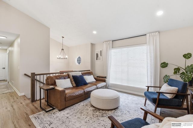 7215 Michelle Avenue, La Vista, NE 68128