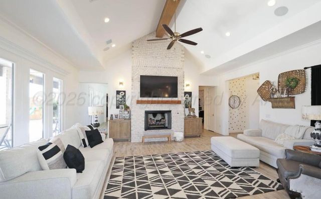 9403 STONECREST Drive, Amarillo, TX 79118