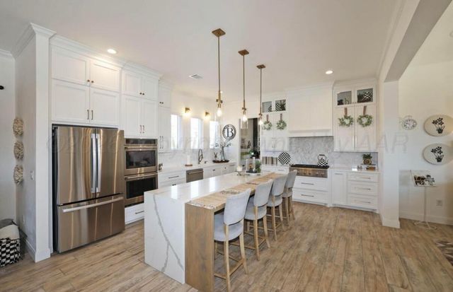 9403 STONECREST Drive, Amarillo, TX 79118