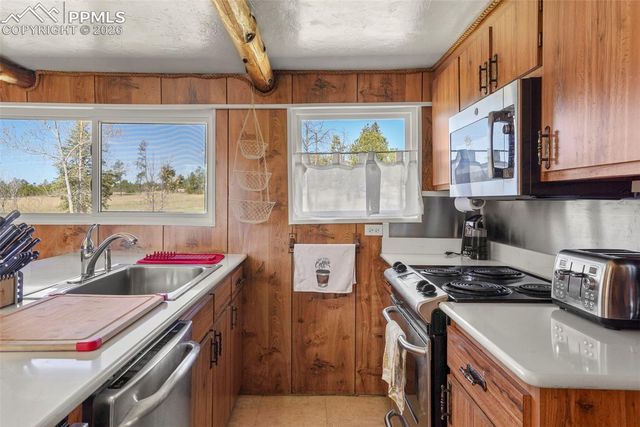 11865 Vollmer Road, Colorado Springs, CO 80908