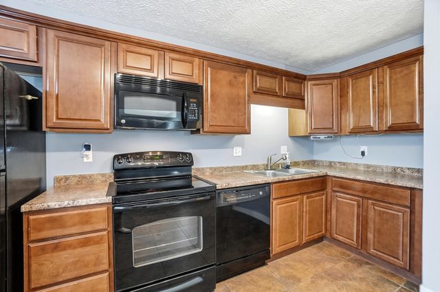 7676 Ironbridge Court, Florence, KY 41042