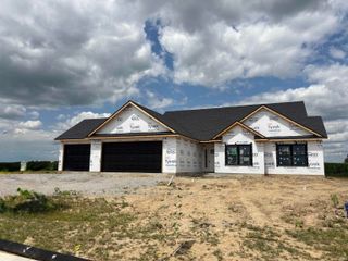 424 N McNeal Circle, Ossian, IN 46777