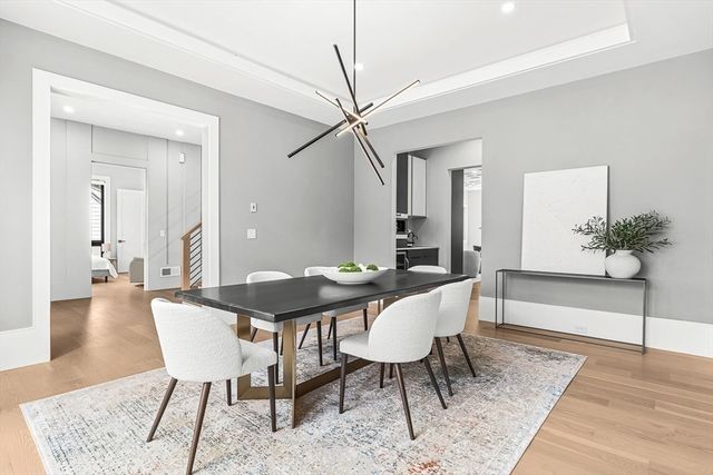 180 Allen Ave, Newton, MA 02468