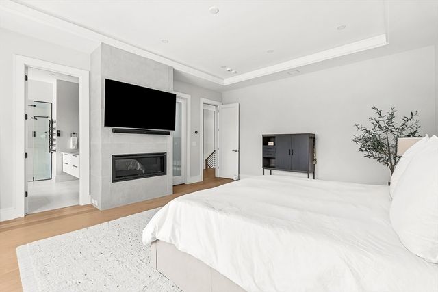 180 Allen Ave, Newton, MA 02468