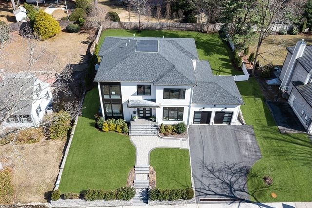 180 Allen Ave, Newton, MA 02468