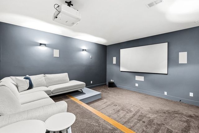 180 Allen Ave, Newton, MA 02468