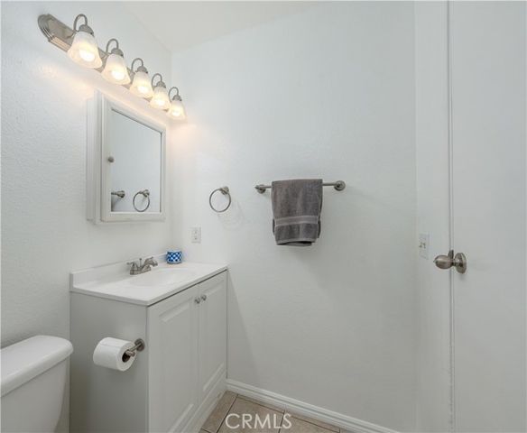 1009 S Mantle 138B, Santa Ana, CA 92705