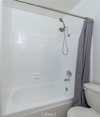 1009 S Mantle 138B, Santa Ana, CA 92705