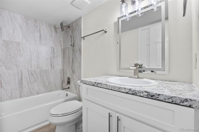 17391 E Mansfield Avenue 821R, Aurora, CO 80013