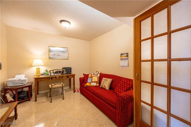 304 Tudor DR 7, Cape Coral, FL 33904