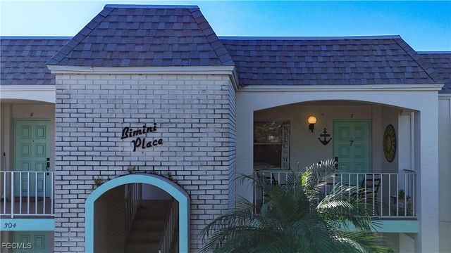 304 Tudor DR 7, Cape Coral, FL 33904