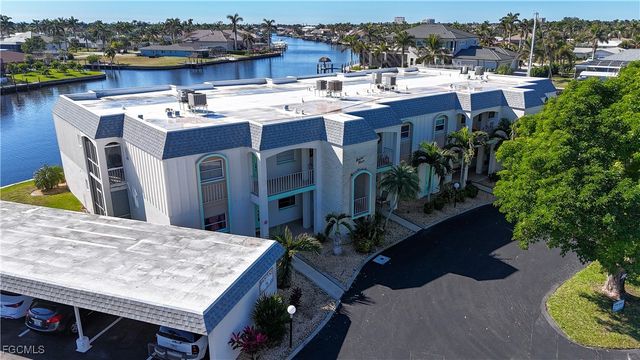 304 Tudor DR 7, Cape Coral, FL 33904