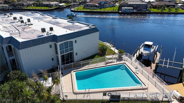 304 Tudor DR 7, Cape Coral, FL 33904