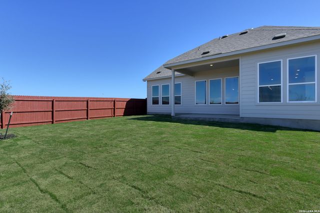 181 Heidi Hill, Castroville, TX 78009