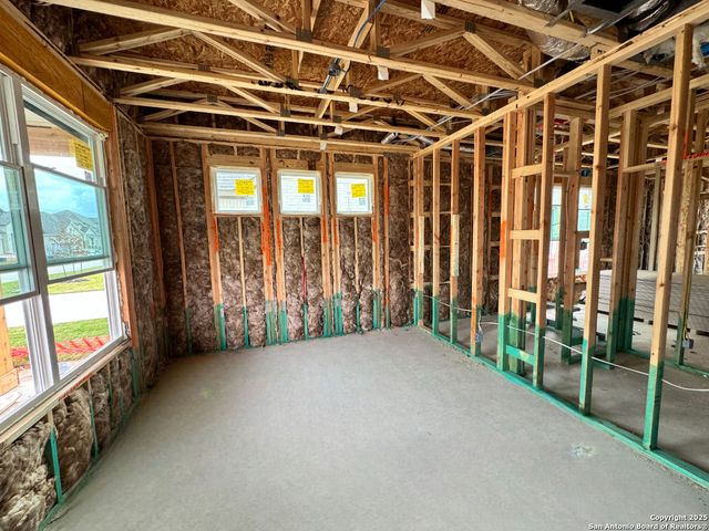 181 Heidi Hill, Castroville, TX 78009