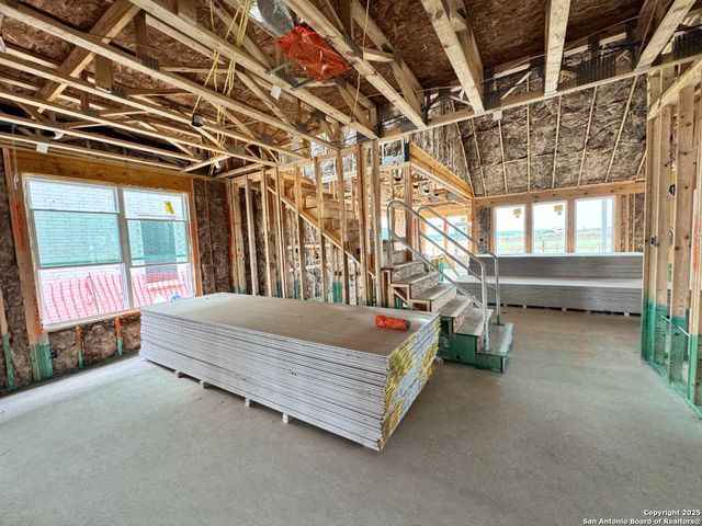 181 Heidi Hill, Castroville, TX 78009