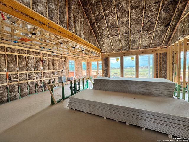 181 Heidi Hill, Castroville, TX 78009