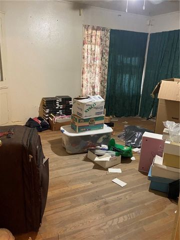 1807 Alta Vista St, Alice, TX 78332