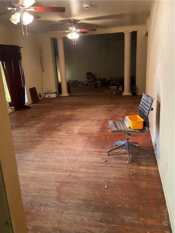 1807 Alta Vista St, Alice, TX 78332