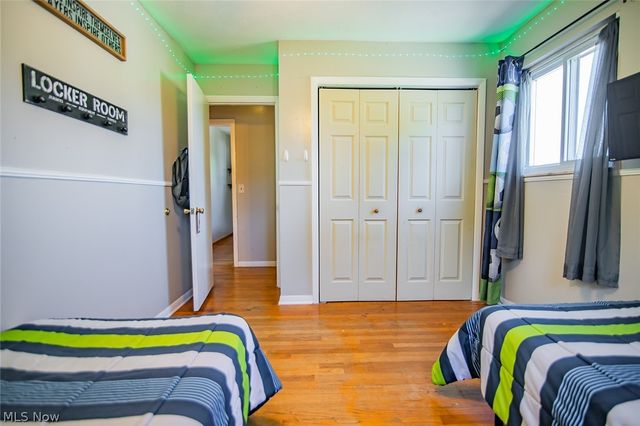 1700 28th Street, Vienna, WV 26105