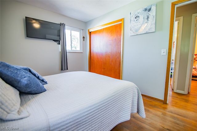 1700 28th Street, Vienna, WV 26105