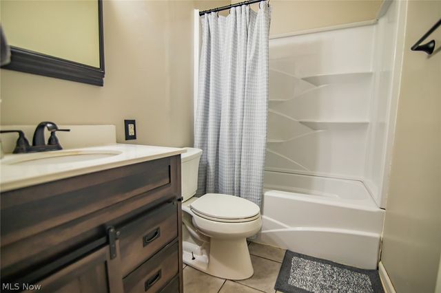1700 28th Street, Vienna, WV 26105