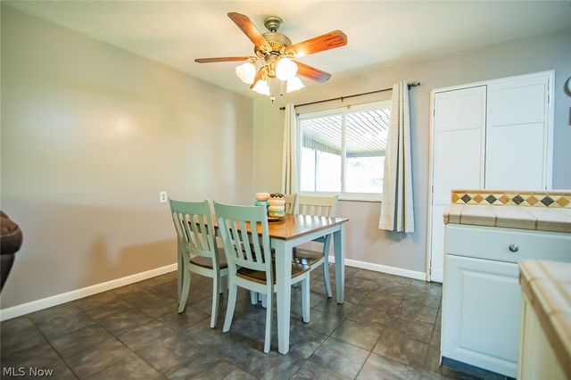 1700 28th Street, Vienna, WV 26105