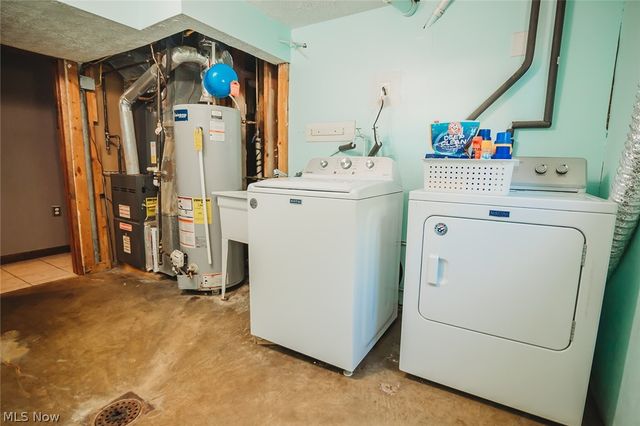 1700 28th Street, Vienna, WV 26105