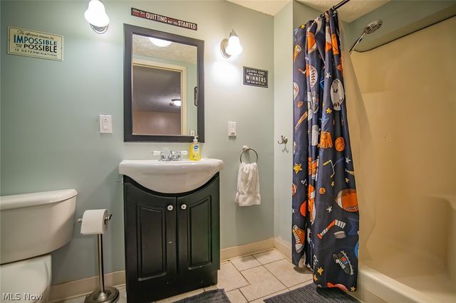 1700 28th Street, Vienna, WV 26105