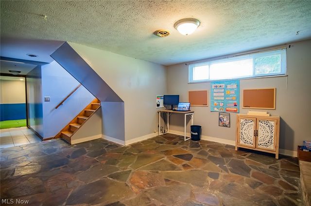 1700 28th Street, Vienna, WV 26105