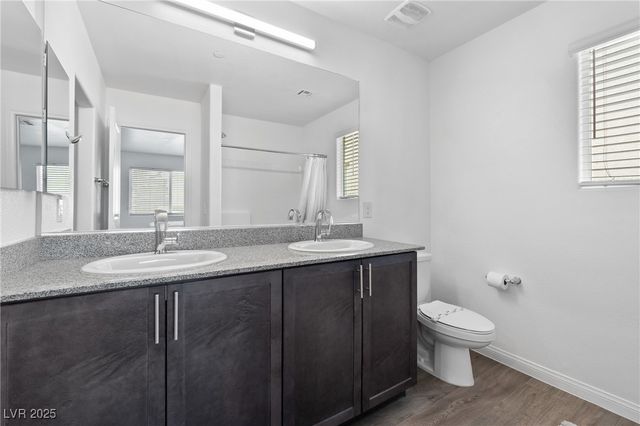 7005 Magenta Moon Street, North Las Vegas, NV 89086