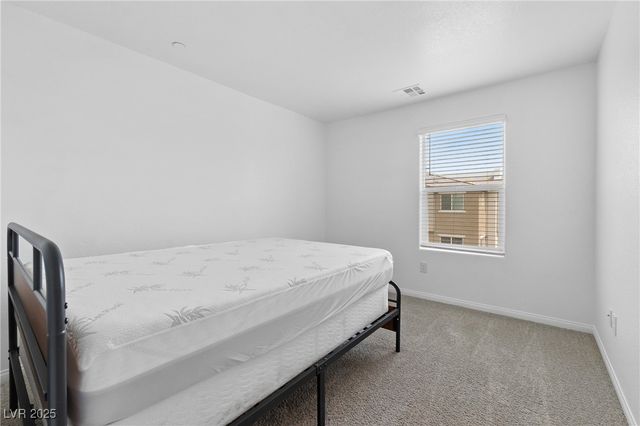 7005 Magenta Moon Street, North Las Vegas, NV 89086