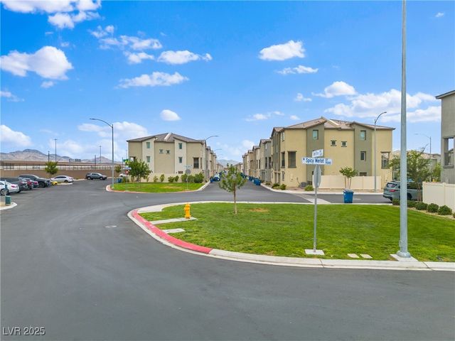 7005 Magenta Moon Street, North Las Vegas, NV 89086