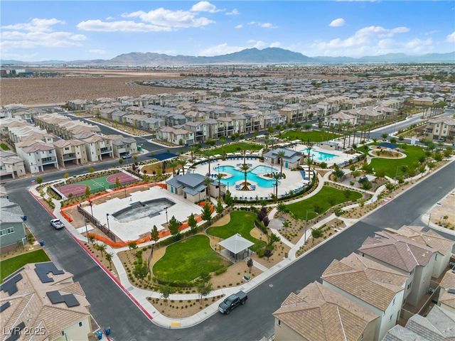 7005 Magenta Moon Street, North Las Vegas, NV 89086