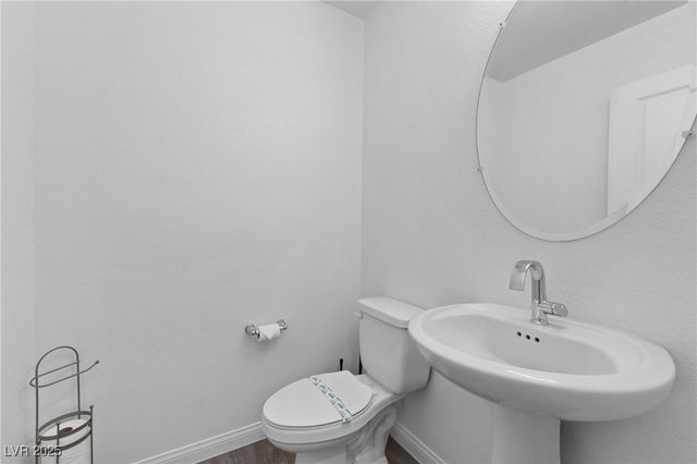 7005 Magenta Moon Street, North Las Vegas, NV 89086