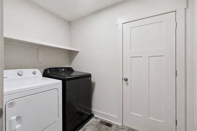 909 McClurkan Ave, Nashville, TN 37206