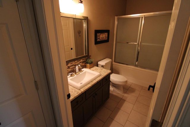N49W28674 Chardon DRIVE, Hartland, WI 53029