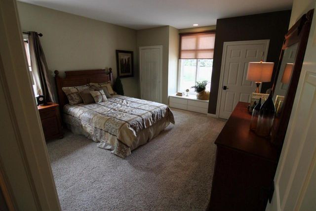N49W28674 Chardon DRIVE, Hartland, WI 53029