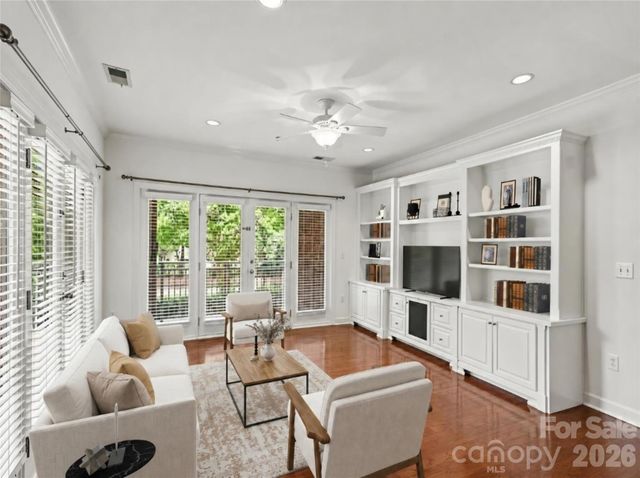 1903 Kenilworth Avenue 105, Charlotte, NC 28203
