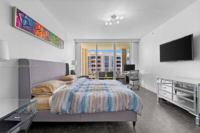 713 Crandon Blvd 404, Key Biscayne, FL 33149