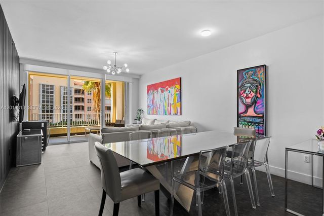 713 Crandon Blvd 404, Key Biscayne, FL 33149