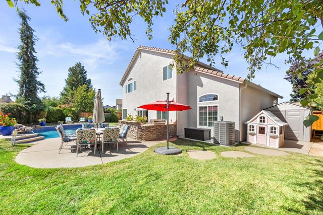 3430 Sierra Meadow Ct, Elk Grove, CA 95758