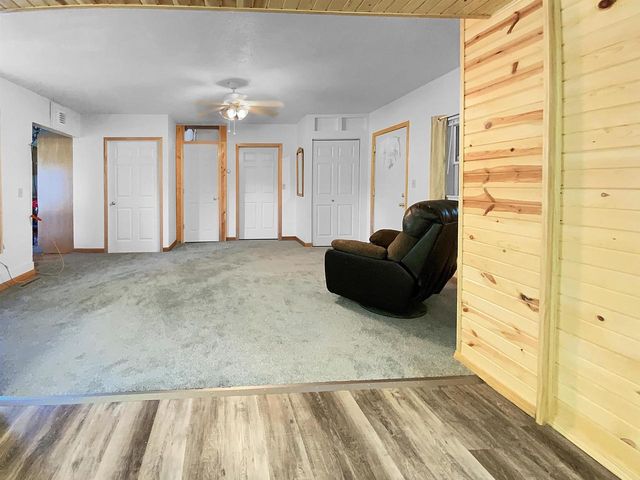 W11160 APACHE ROAD, Plainfield, WI 54966