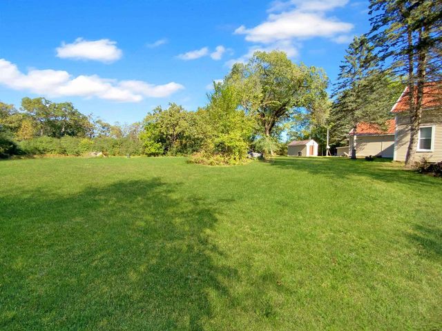 W11160 APACHE ROAD, Plainfield, WI 54966